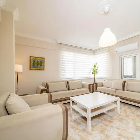 Daire Cozy And Central Near Popular Attractions In Muratpasa, Antalya