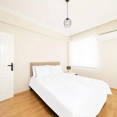 Daire Cozy And Central Near Popular Attractions In Muratpasa,